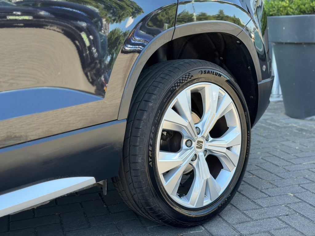 Seat Ateca 1.5 tsi xperience * panoramadak * trekhaak * keyless * virtual c