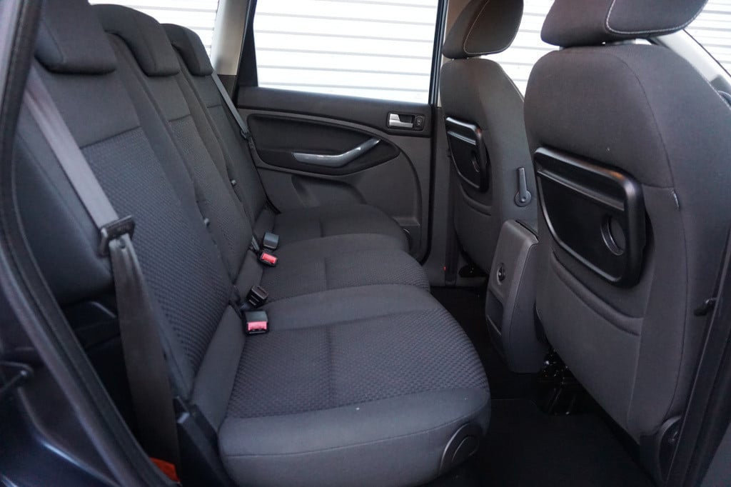 Ford C-max 1.8-16v limited 1e eigenaar - climate / cruise / elektr. ramen /