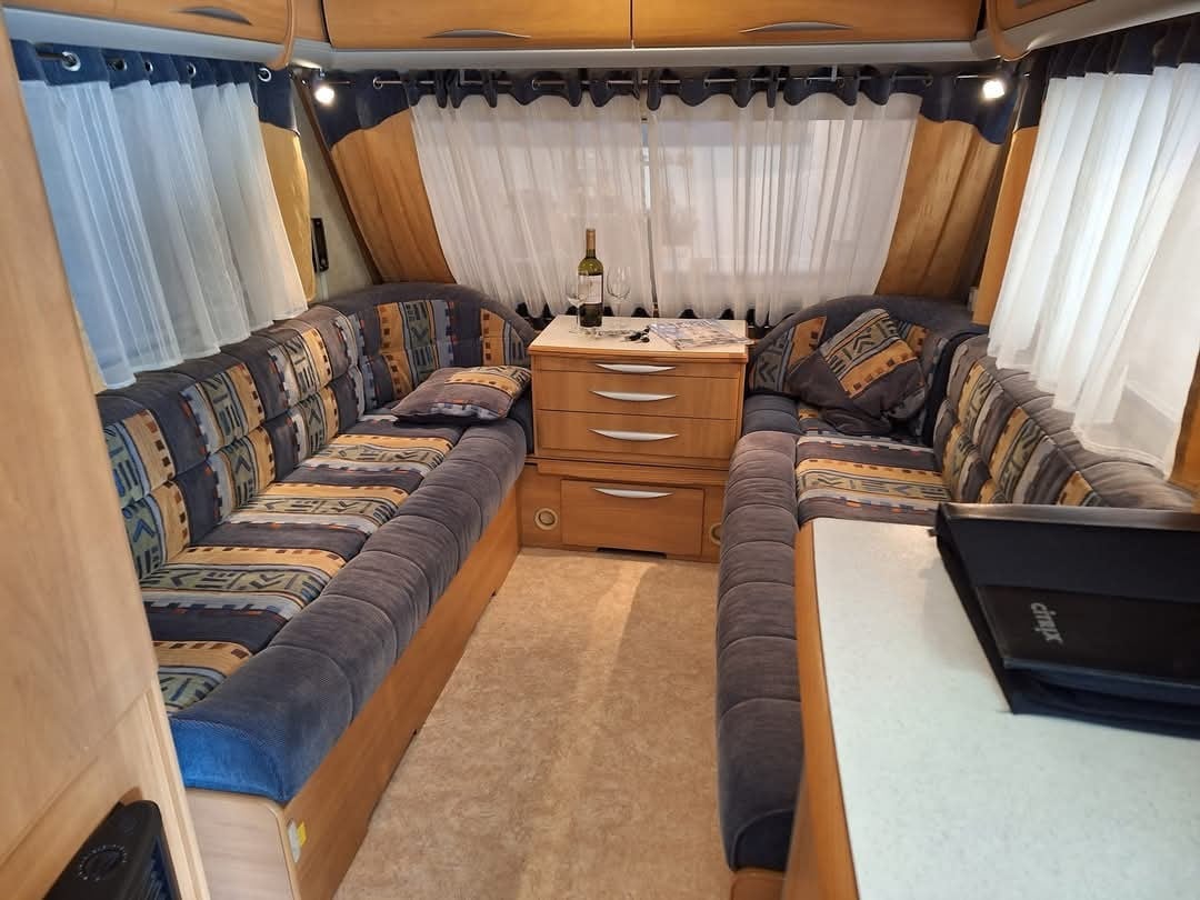 Caravan Swift Toscane 390/3 uit 2004