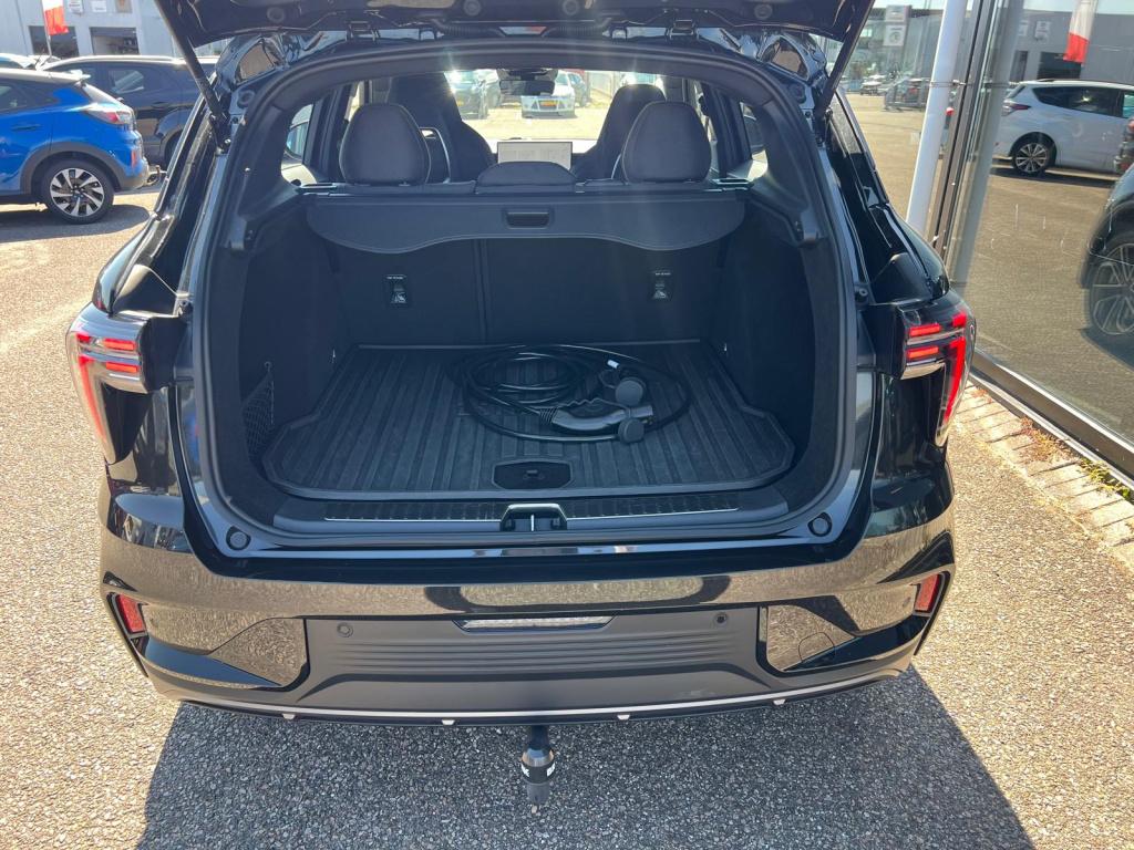 Lynk & Co 01 1.5 276pk phev 3dth core , trekhaak , carplay , adaptive cc ,