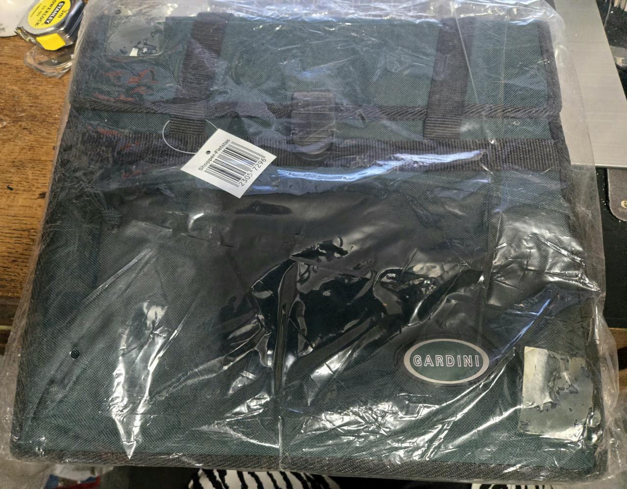 Shopper-fietstas van donkergroenpolyester. Gardini Nieuw .