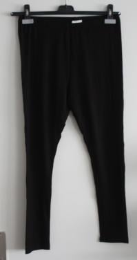 Zwarte legging maat 42