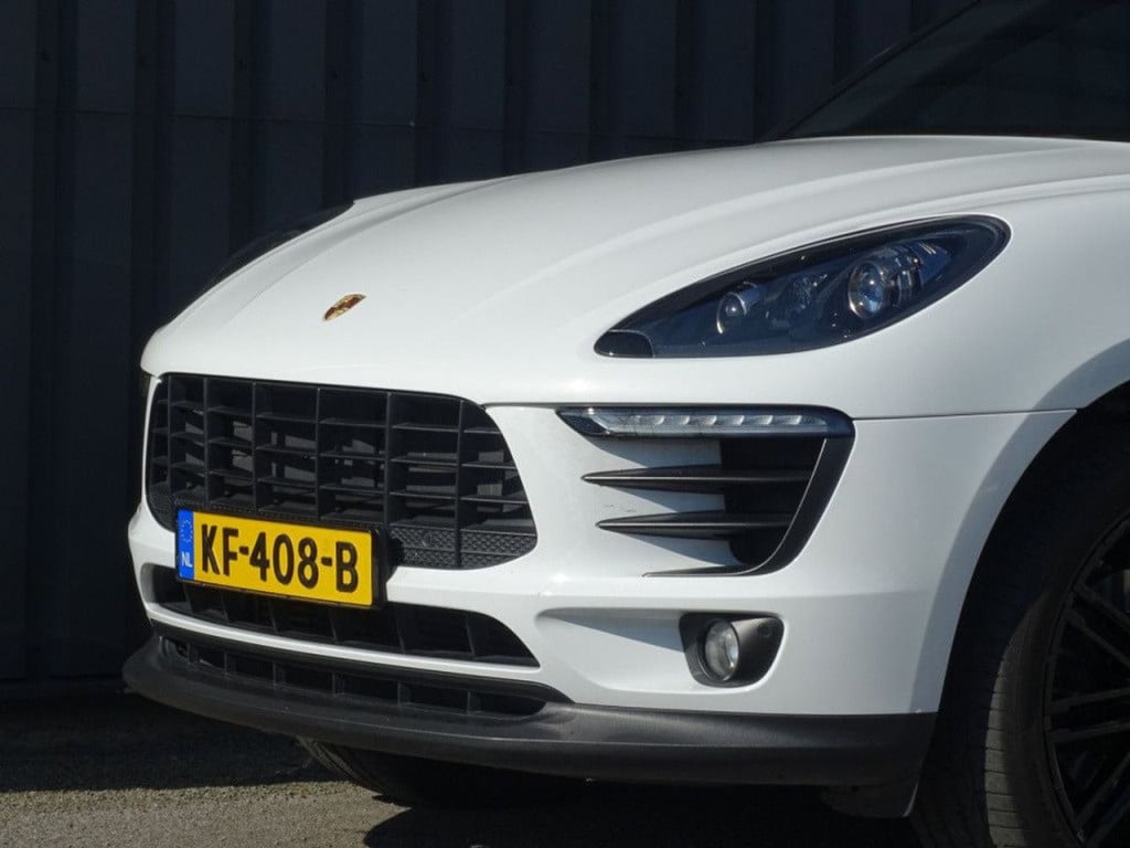 Porsche Macan 2.0 sport design | 21" | pano | pasm | dealer ond.