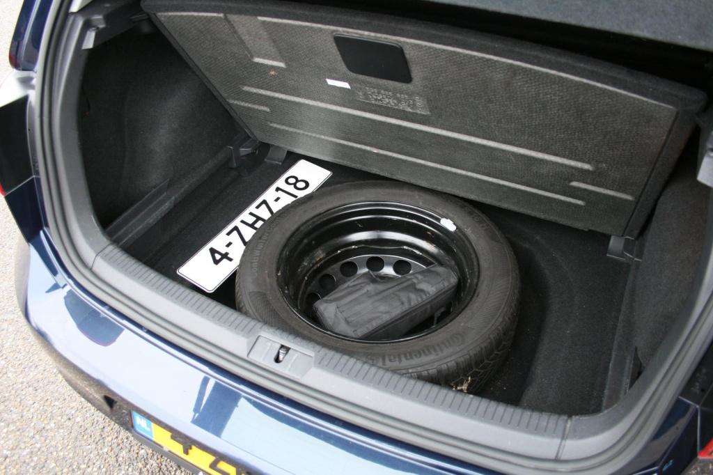 Volkswagen Golf 1.2 tsi highline / afn. trekhaak / navi / cruise / stoelver