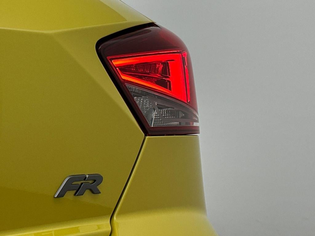 Seat Ibiza fr business connect 1.0 ecotsi 85 kw / 115 pk hatc