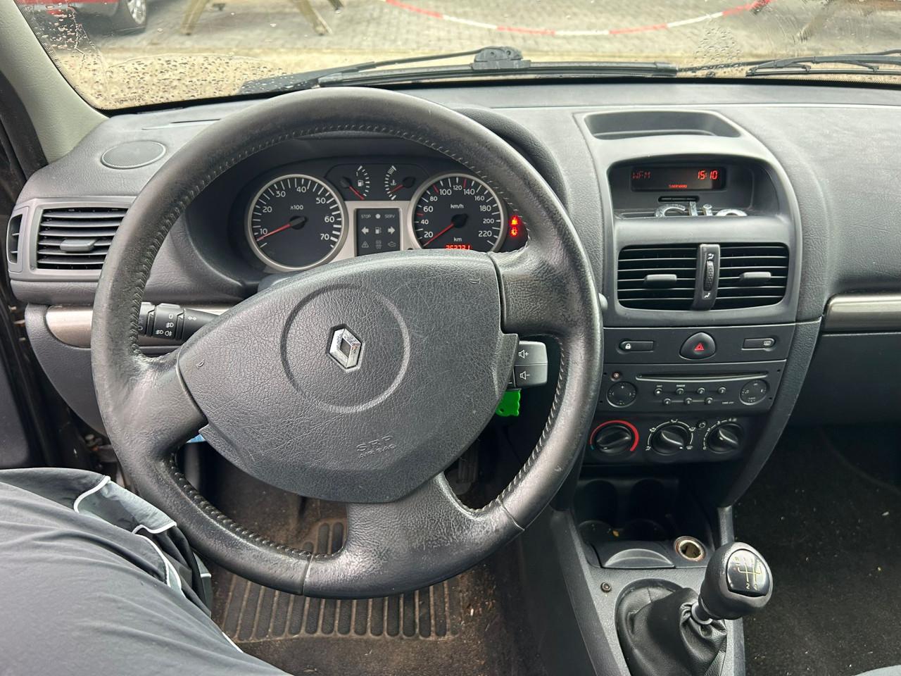 Renault Clio 1.2-16V Expression