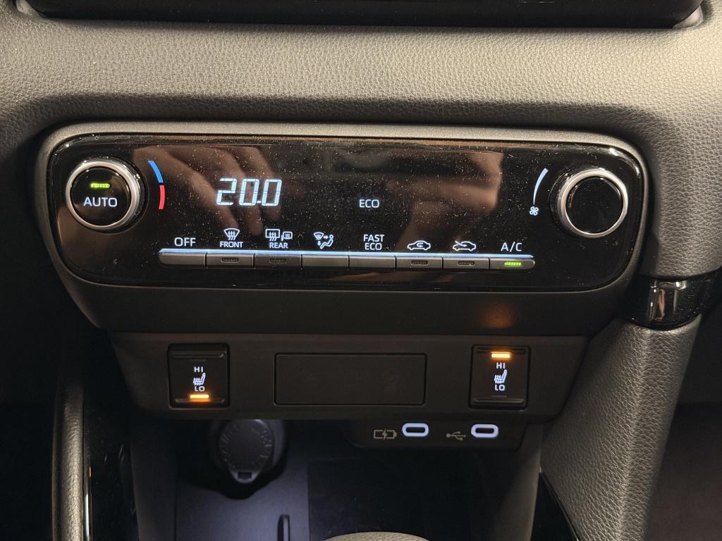 Toyota Yaris 1.5 hybrid 115 dynamic