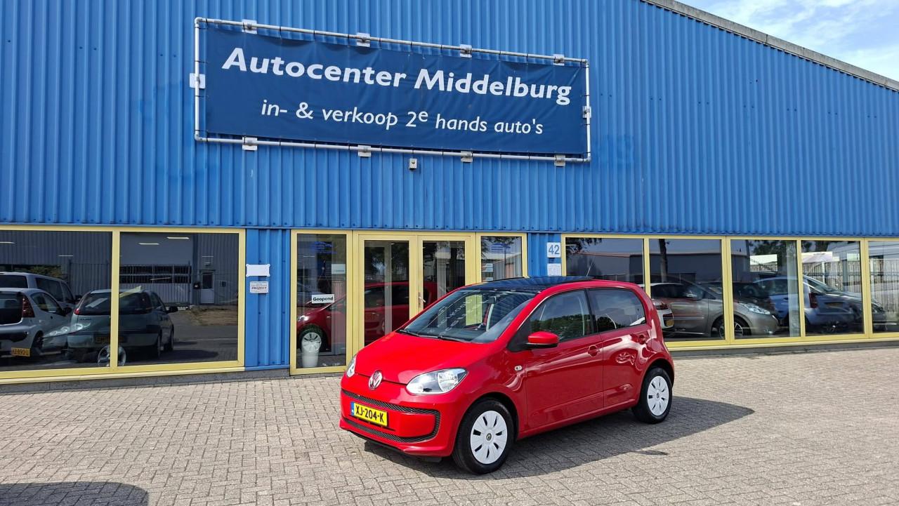 Volkswagen Up 1.0 high up! 5deurs bj:2013 panoramadak apk 2027 !!!