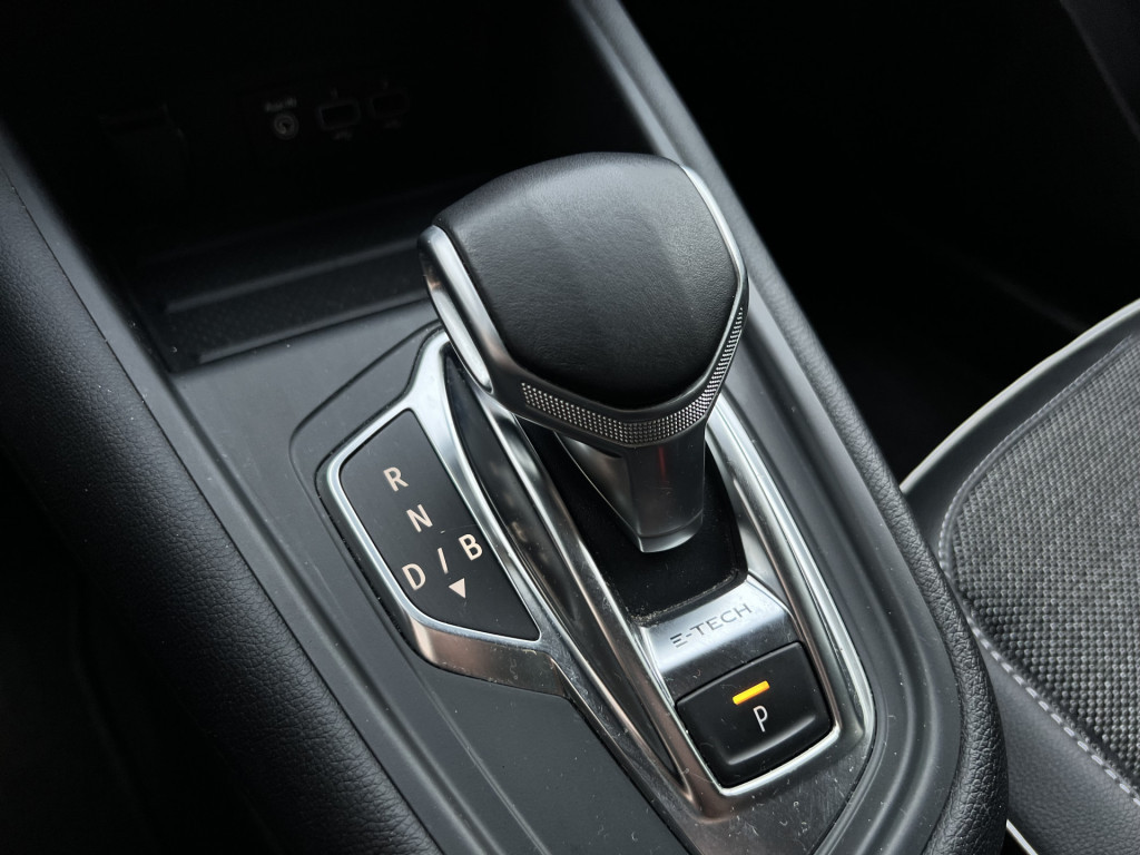 Renault Captur 1.6 e-tech plug-in hybrid 160 intens