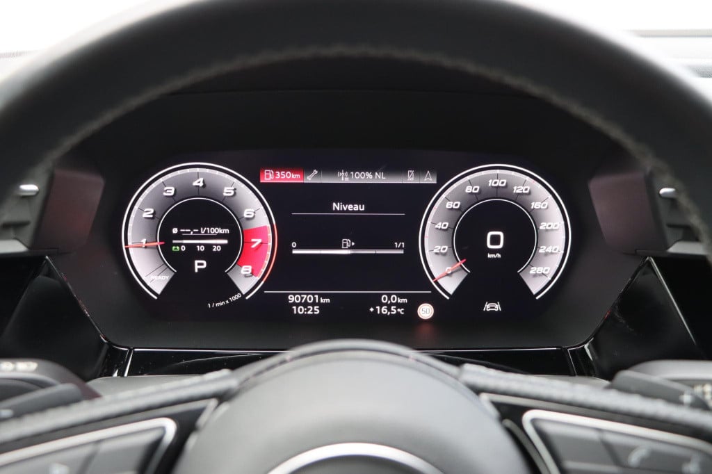 Audi A3 limousine 35 tfsi 150pk s tronic s edition