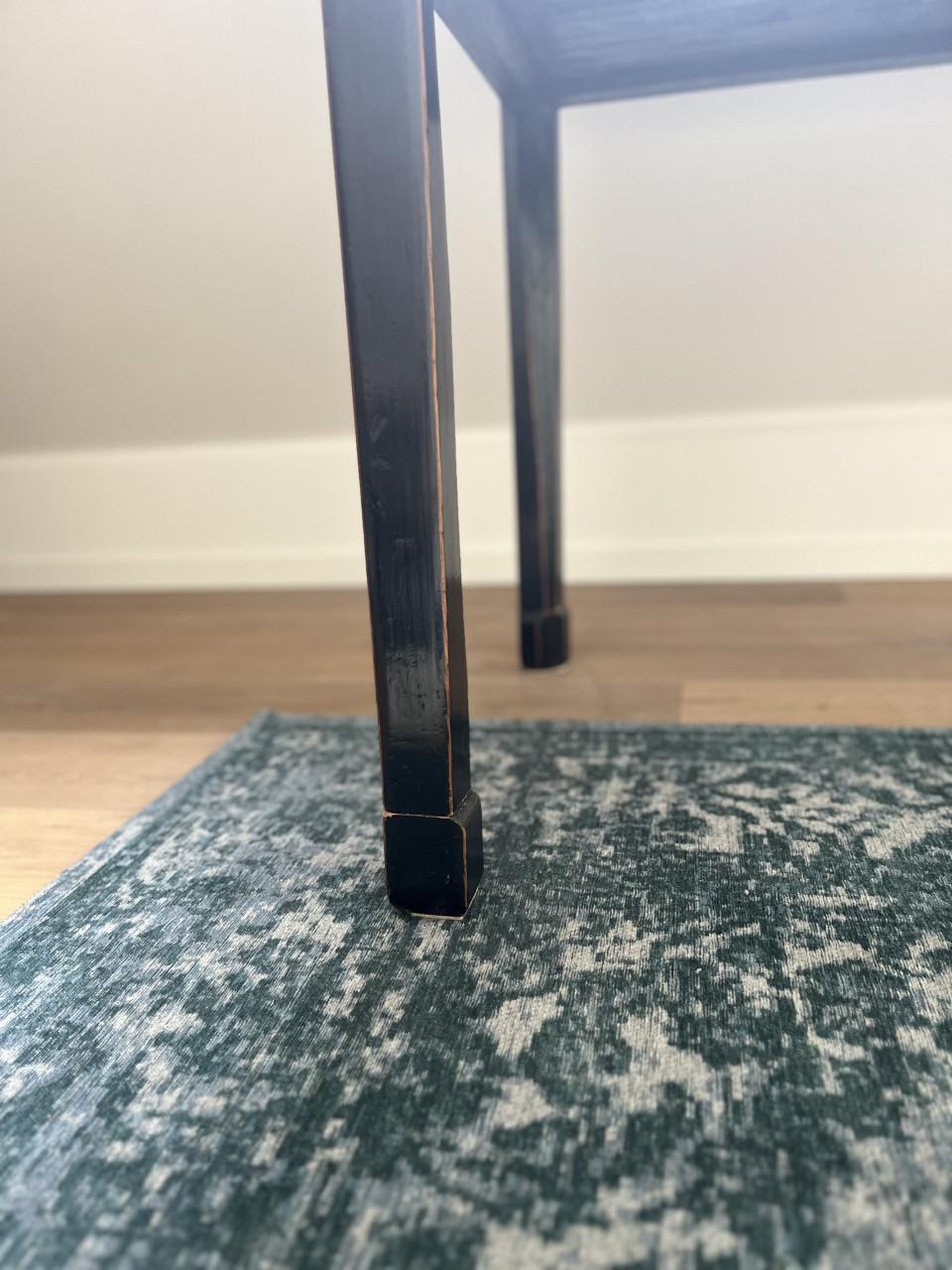 Sidetable in rustieke stijl
