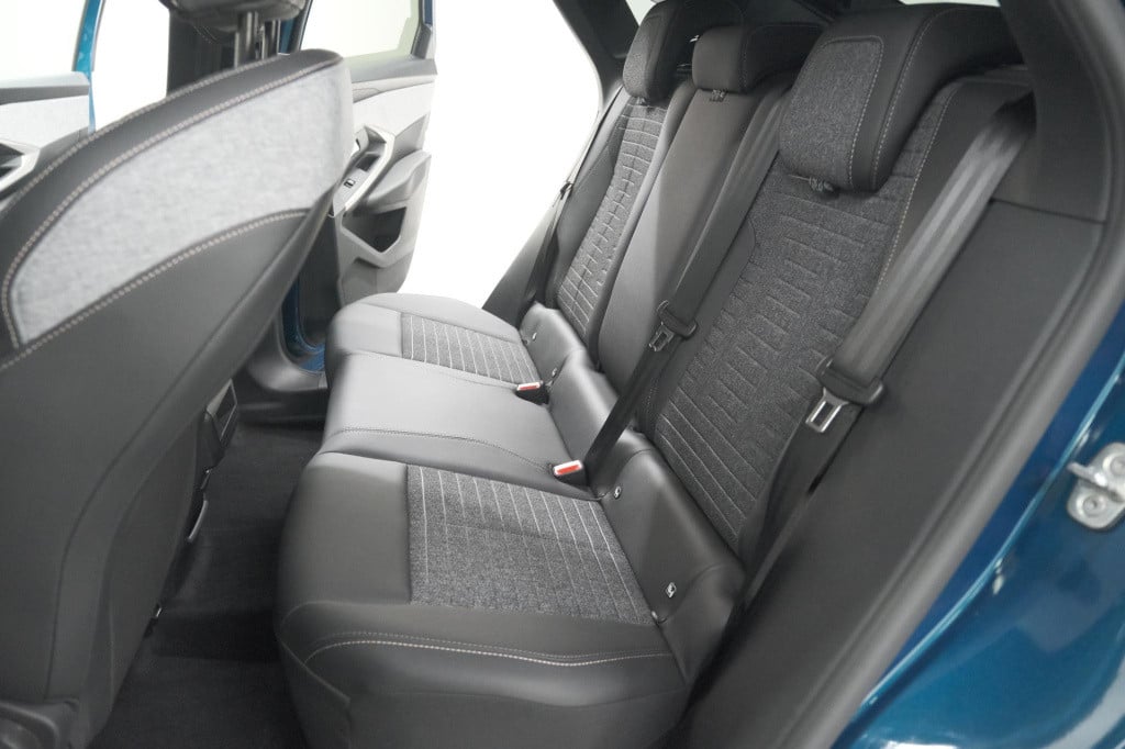 Peugeot 3008 hybrid 136 e-dsc6 allure | camera | apple carplay | parkeersen