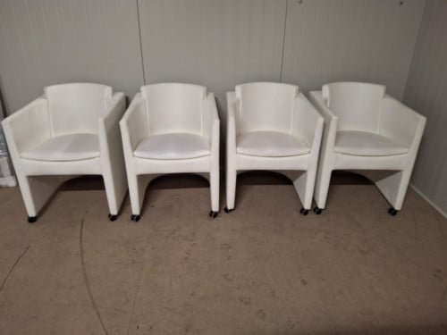 Mooie stevige echt leren eetkamerstoelen