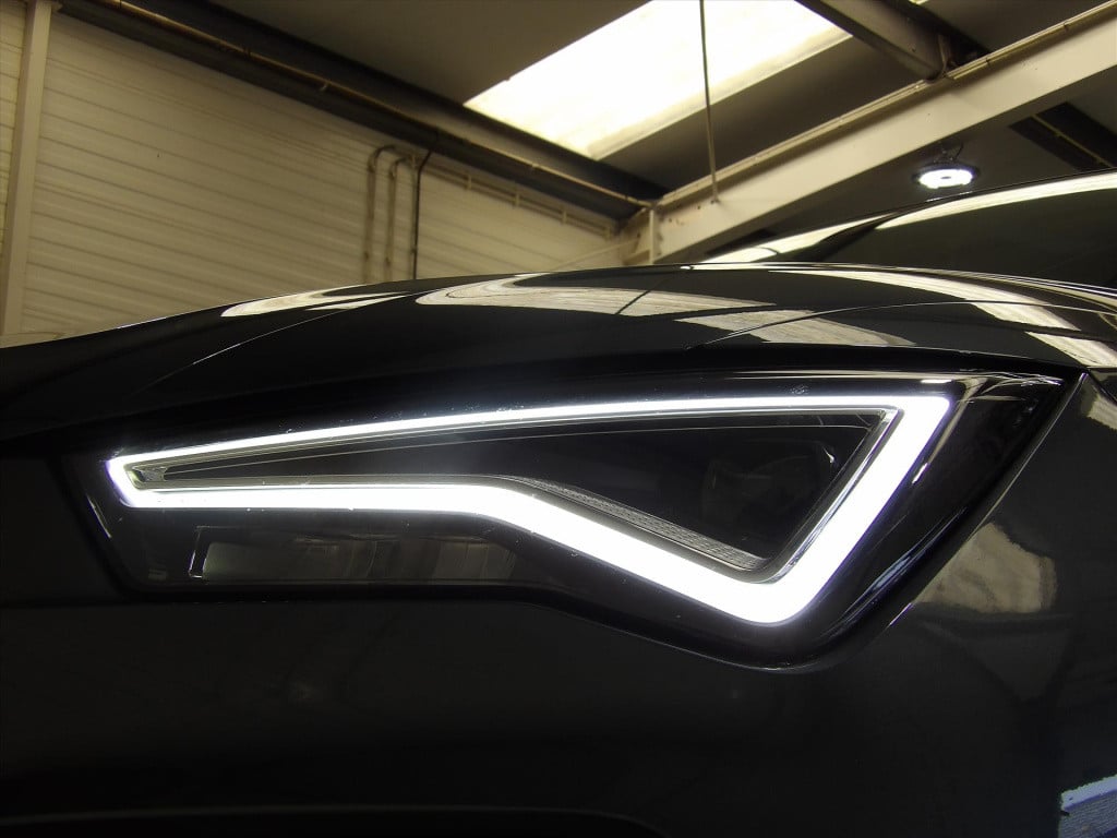 Seat Ateca 1.5 ecotsi 150pk dsg-7 xperience business intense