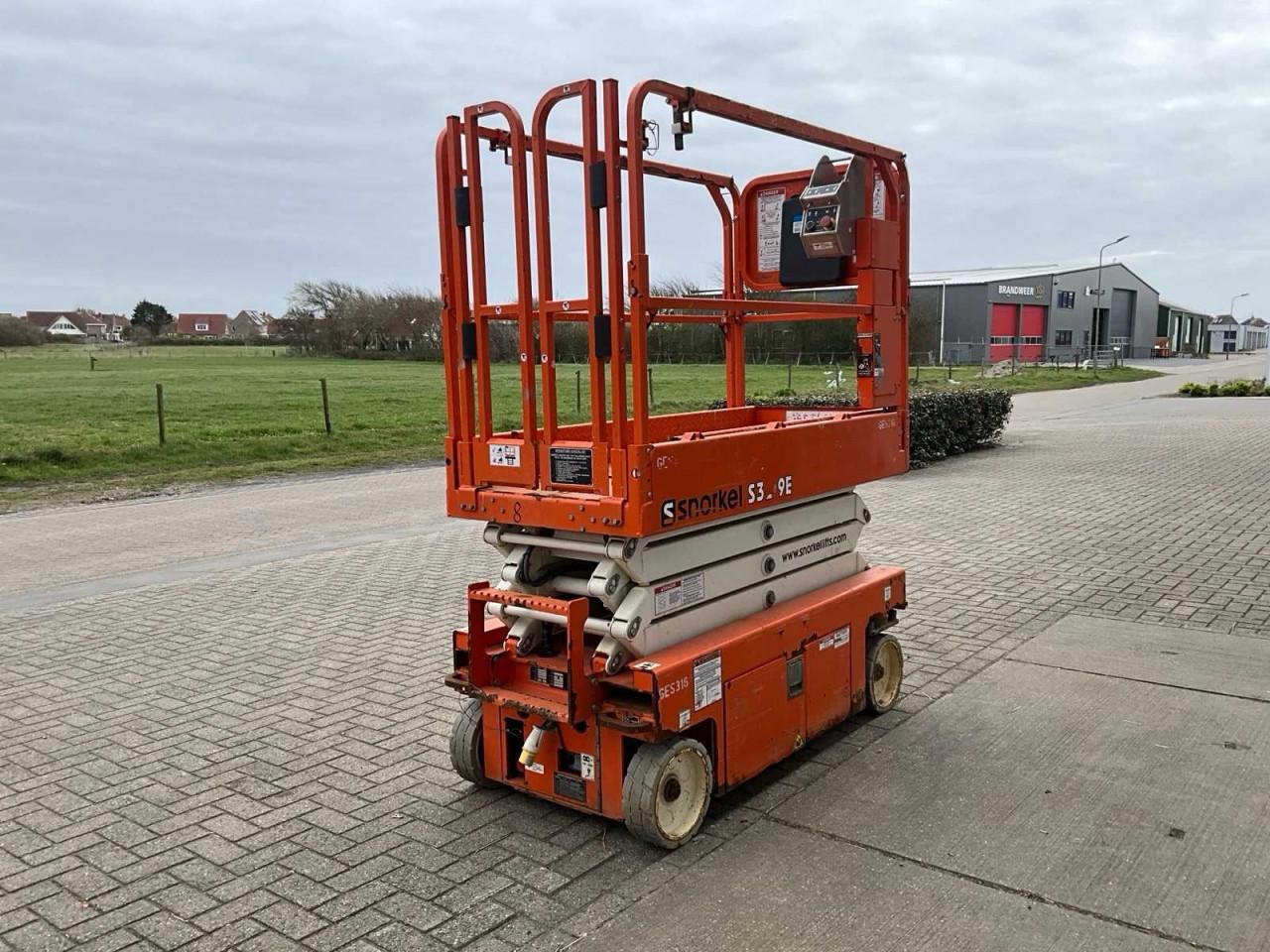 Snorkel schaarhoogwerker werkhoogte 7.8 meter 2019