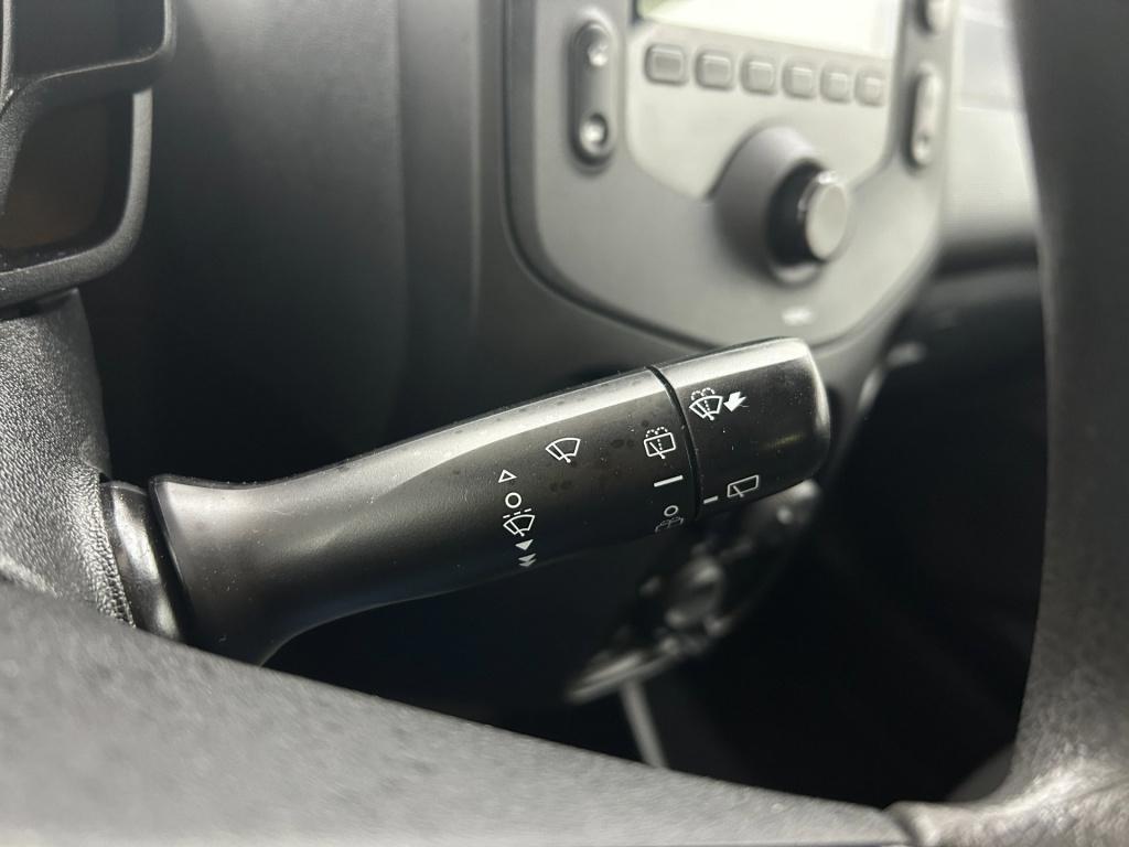 Toyota Aygo occasion 1.0 vvt-i x-fun | grijs | tweedehands toyota aygo | ai