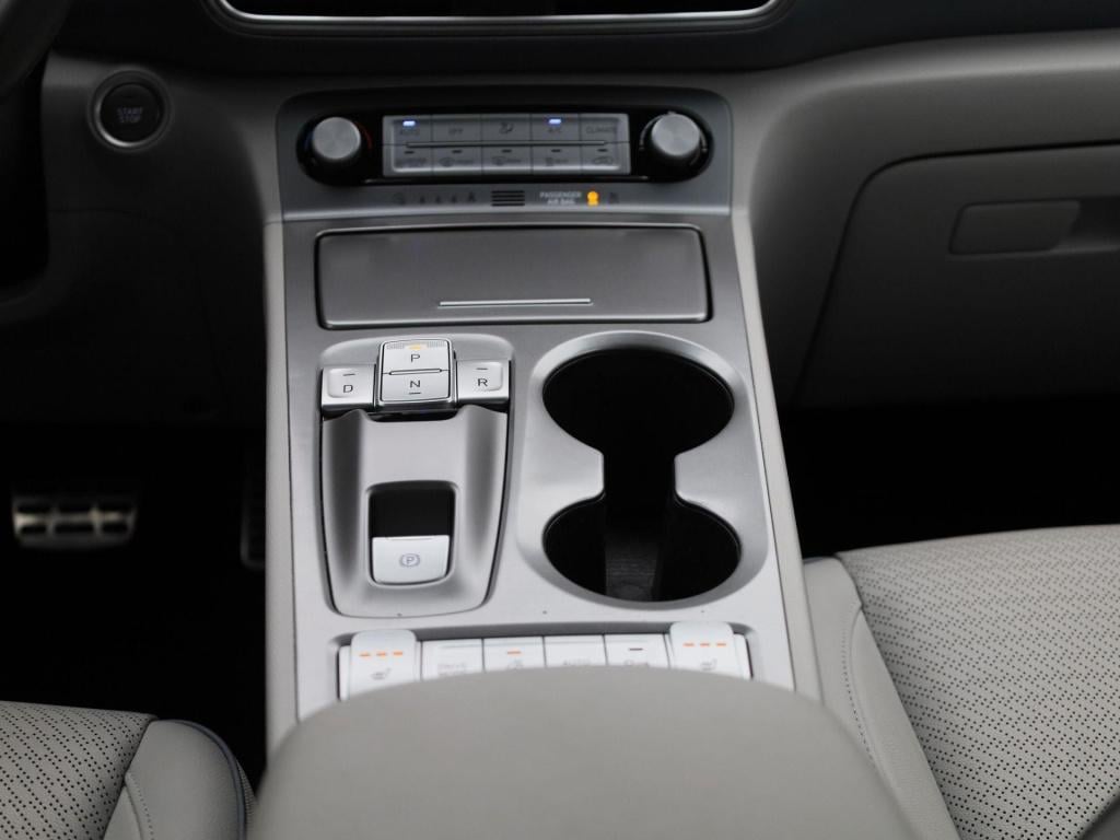 Hyundai Kona electric sky 64kwh | automaat | navigatie | heads-up display |