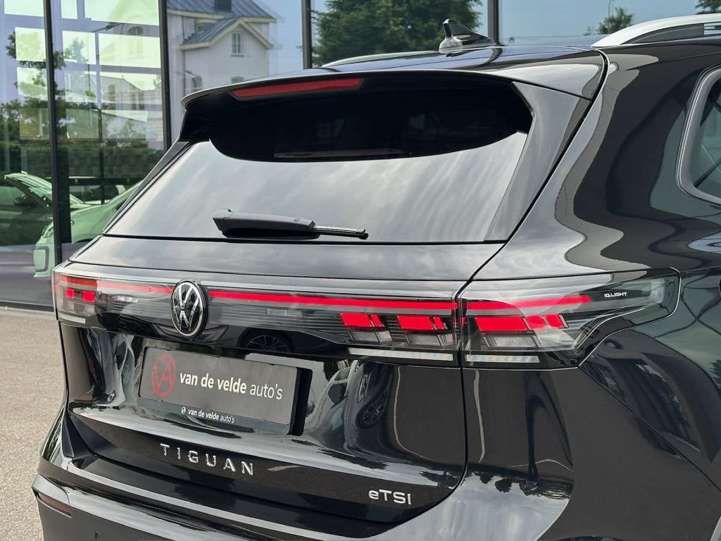 Volkswagen Tiguan 1.5 etsi life | trekhaak | camera | trekhaak | dode hoek 