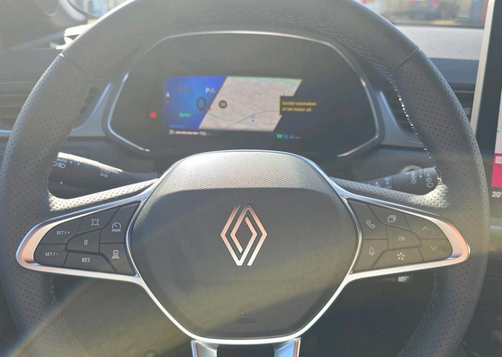 Renault Symbioz 1.8 e-tech full hybrid 160 techno - demo / pack driving & c