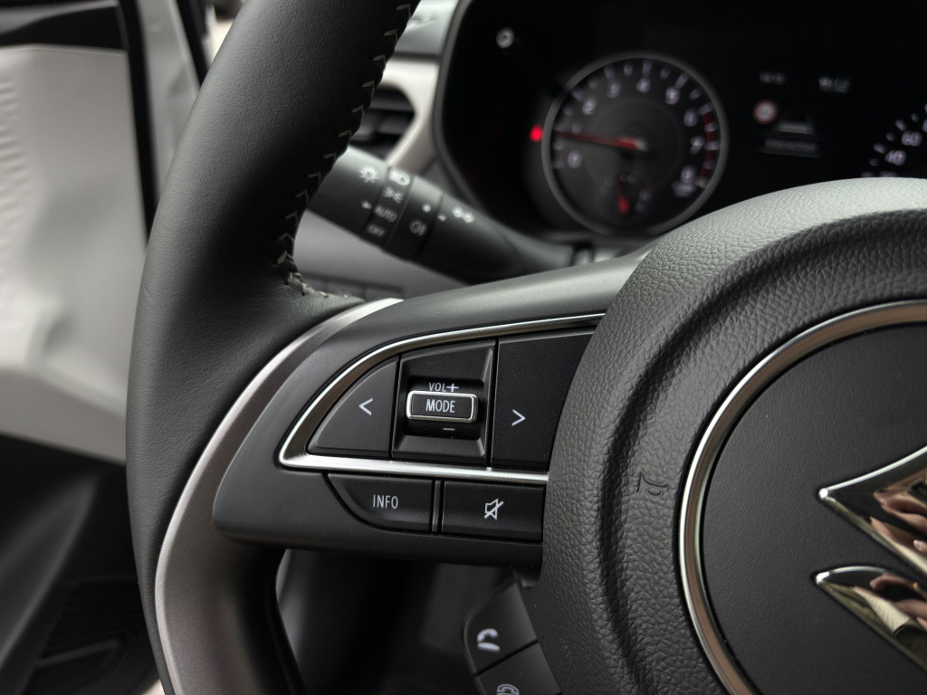 Suzuki Swift automaat 1.2 select smart hybrid
