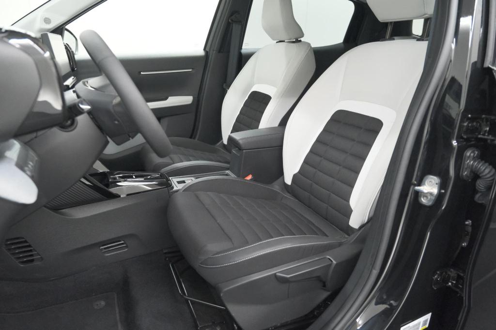 Citroen C3 Aircross 1.2 hybrid 145pk max | camera | dodehoekdetectie | navi