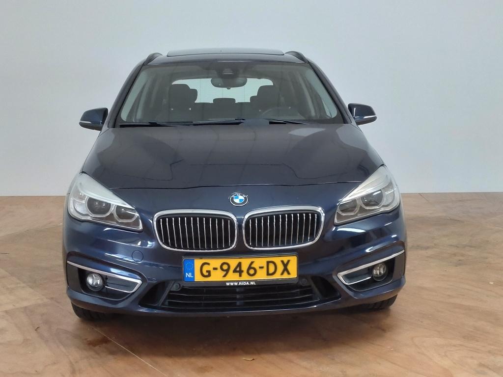 BMW 2-serie active tourer 220d executive | automaat | pano dak