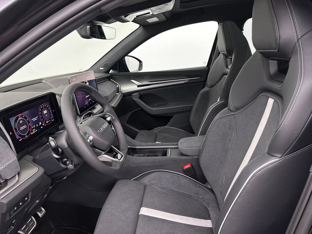 Skoda Kodiaq sportline business 1.5 tsi phev 150 kw / 204 pk su