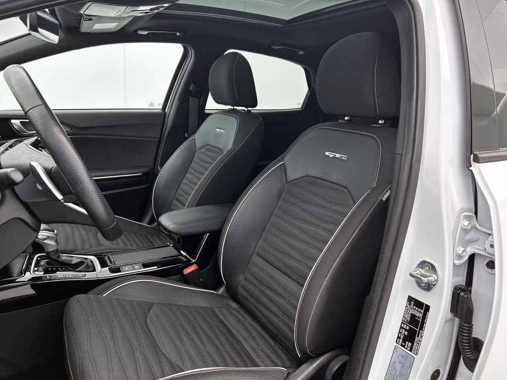 Kia Xceed 1.5 t-gdi gt-line first edition | automaat | panoramadak | gt-lin