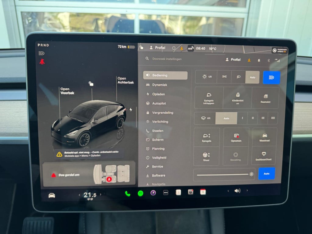 Tesla Model Y long range awd 75 kwh