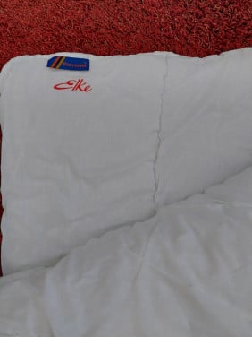 Lits-jumeaux 4-seizoenen dekbed.