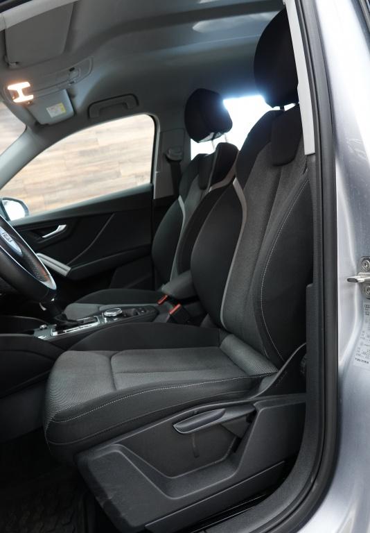 Audi Q2 35 tfsi | camera | pdc | keyless | led |
