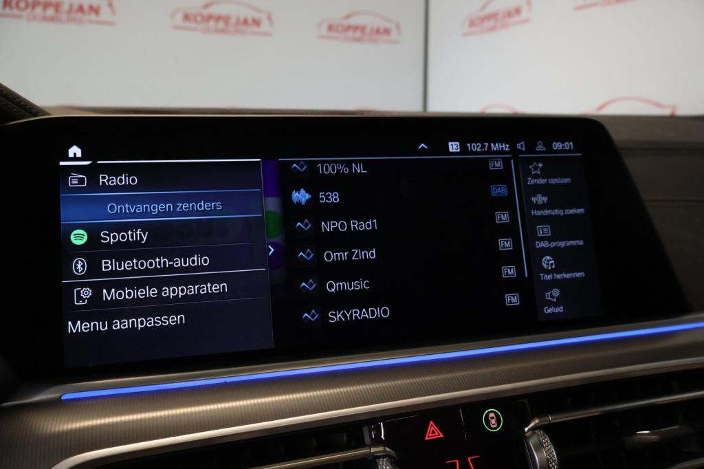 BMW X5 xdrive45e high executive nl auto, pano, trekhaak, memory,