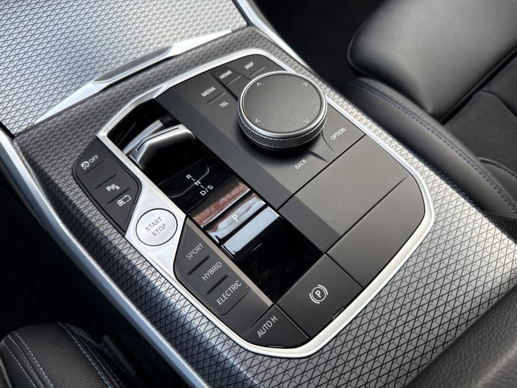BMW 3-serie 320e m-sport | facelift | widescreen | navi | carplay | led