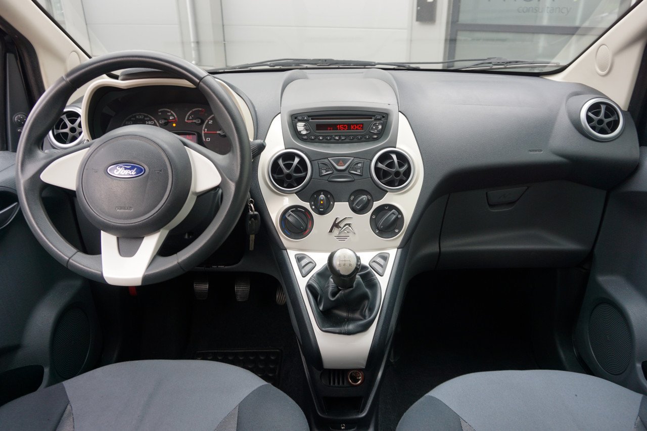 Ford Ka 1.2 Titanium - Airco / Elektr. ramen / NAP