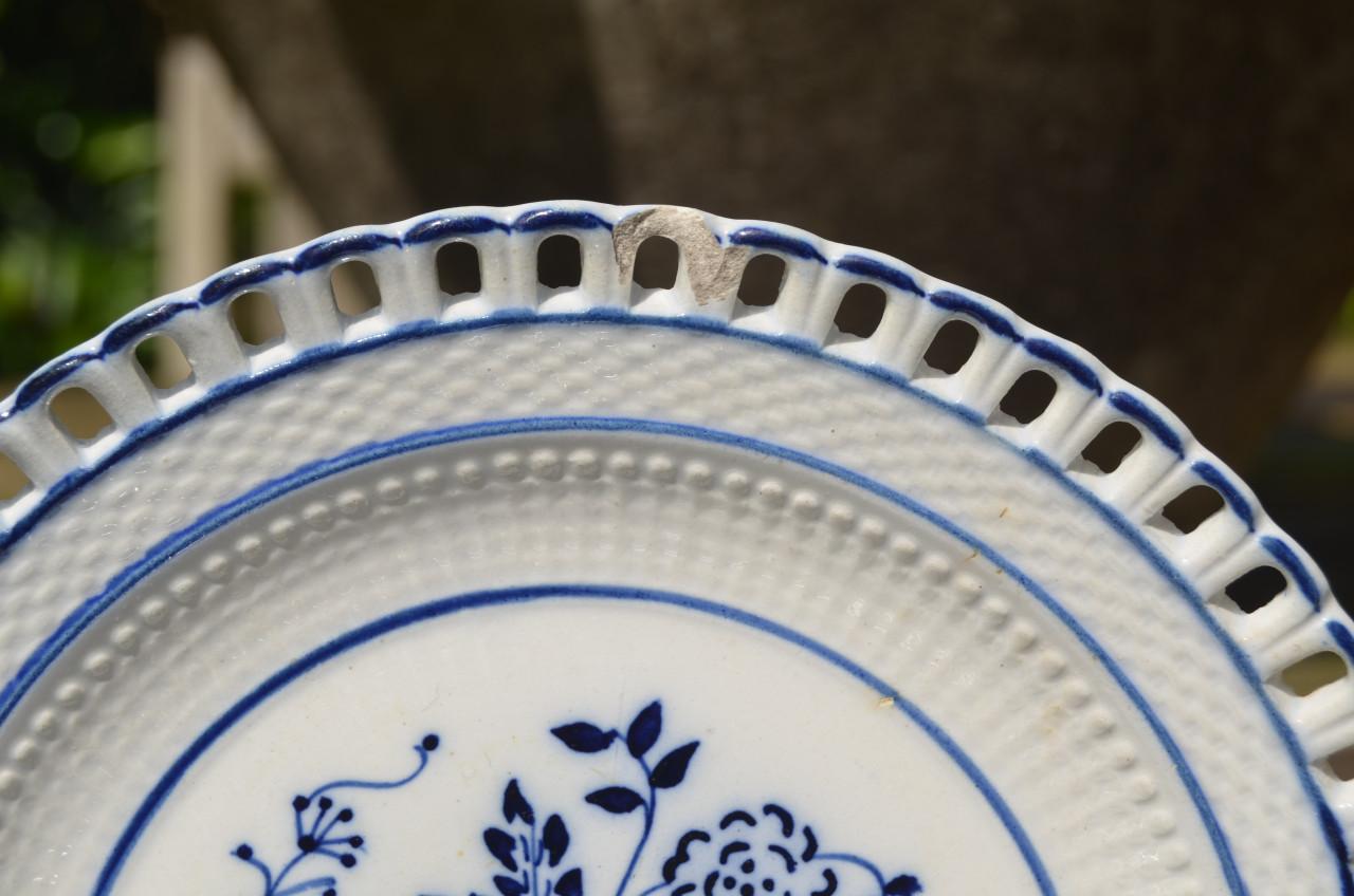 5 Identieke porseleinen gebaksbordjes