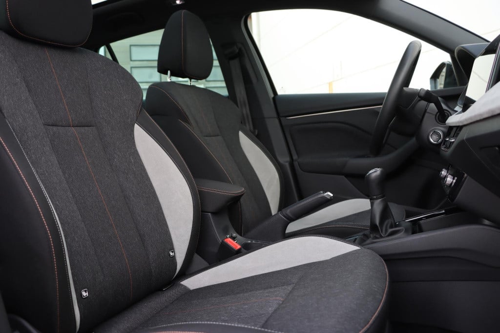 Skoda Scala 1.0 tsi business edition - travel assist
