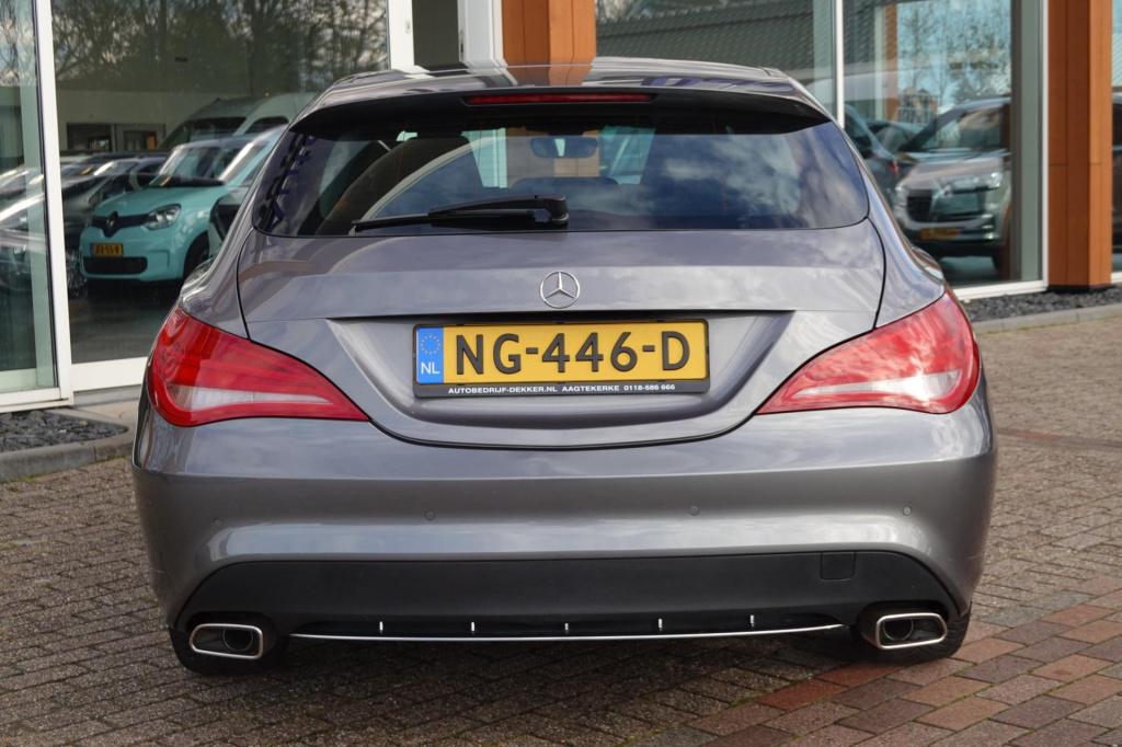 Mercedes-Benz Cla shooting brake 180 orangeart edition