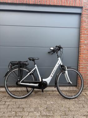 Trek District+ 4 E-bike - M frame, 500Wh accu, ZGAN