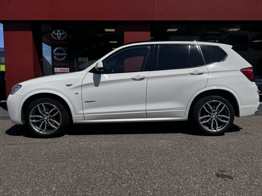 BMW X3 xdrive20i high executive | m-pakket | 19'' lmv | pano | camera