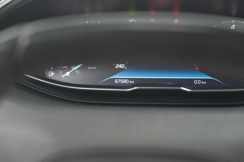 Peugeot 3008 puretech 130 allure pack business | camera | elektrische koffe