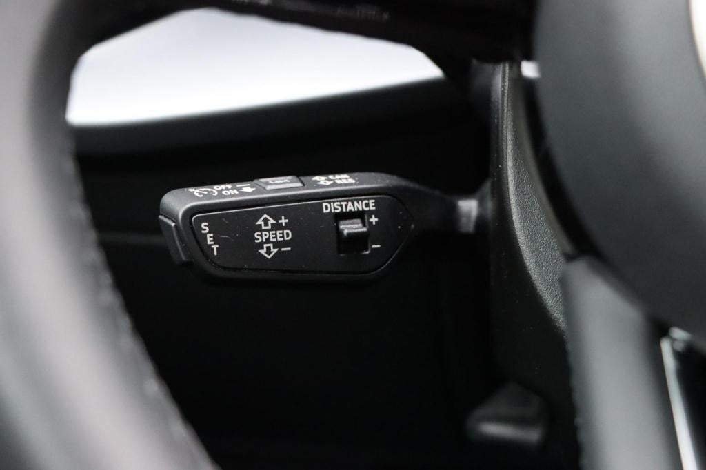 Audi A3 sportback 40 tfsi e advanced edition 204pk