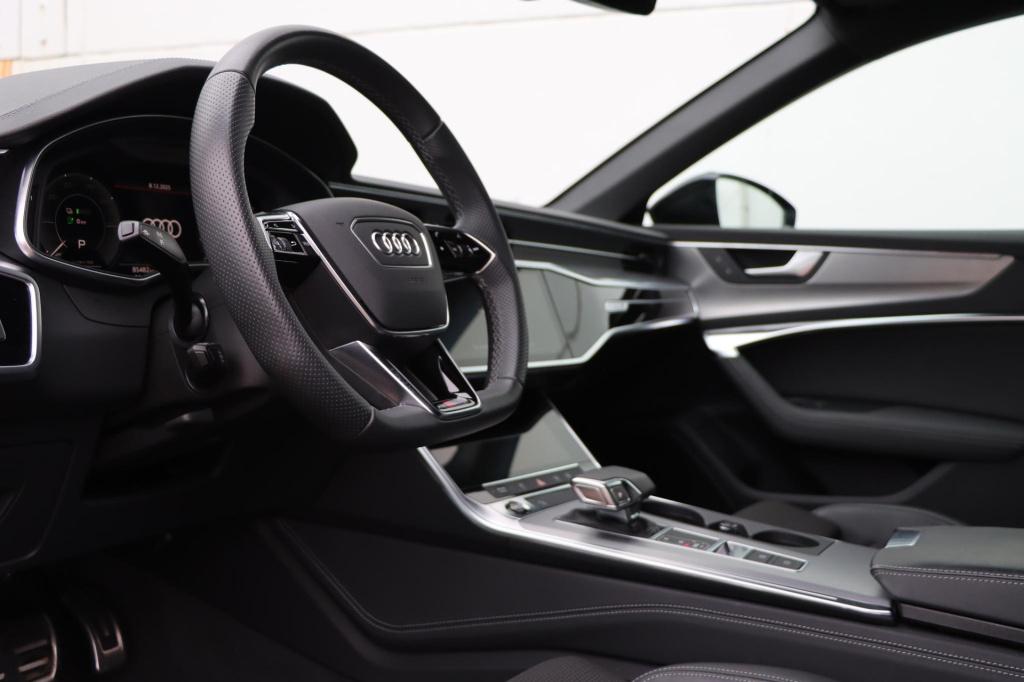 Audi A6 avant 50 tfsie quattro s-line edition 299pk s-tronic