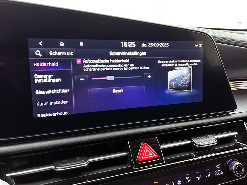 Kia Niro Ev air 64.8 kwh | company car | 10 jaar garantie | parkeercamera |