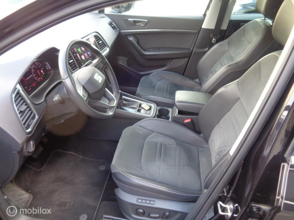 Seat Ateca 1.5 tsi xperience/led/airco/ecc/trekhaak/virtual dash/dsg-7/appl
