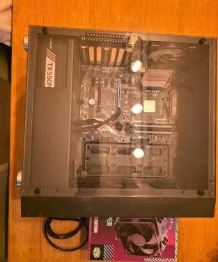 Computer onderdelen. MOBO, RAM (DDR4), CASE, PSU