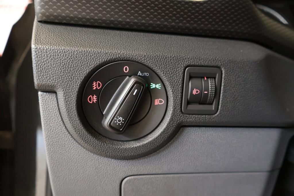 Volkswagen T-cross 1.0 tsi life nl auto, appconnect, pdc v+a, acc, blindspo