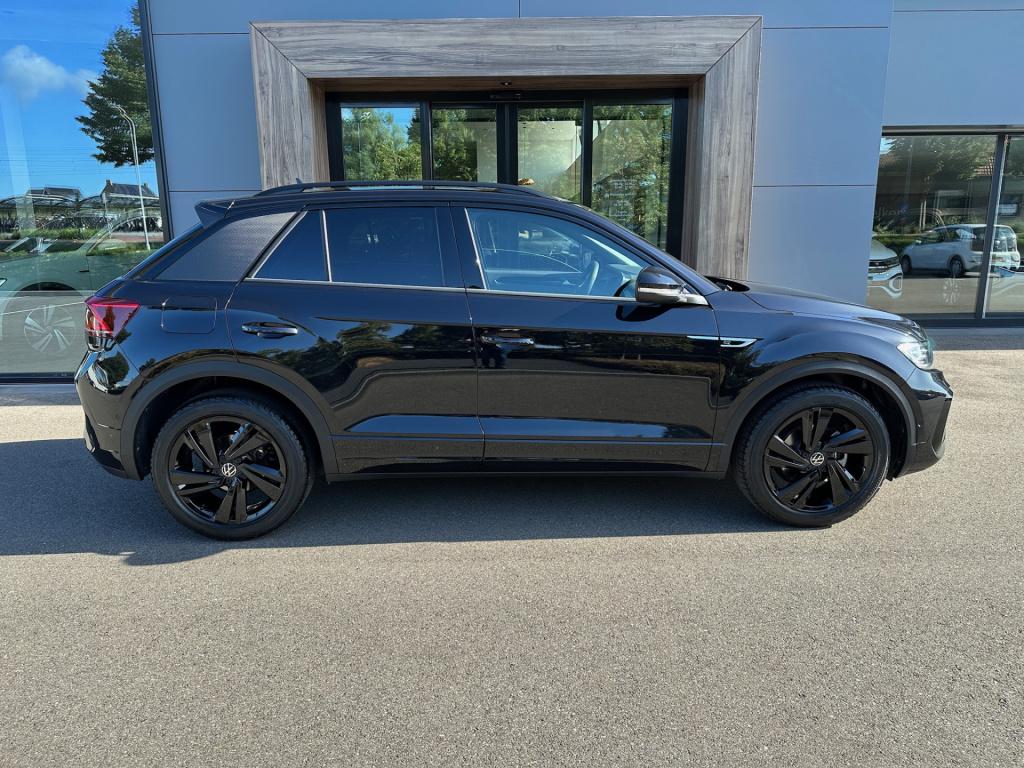 Volkswagen T-roc 1.5 tsi 150pk r-line | black style | keyless | navi | adap