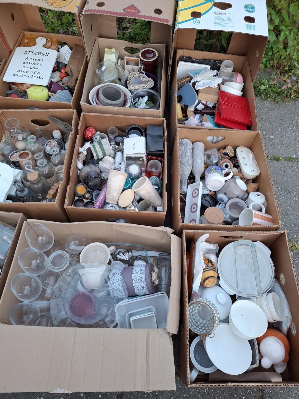 Rommelmarktspullen     GERESERVEERD