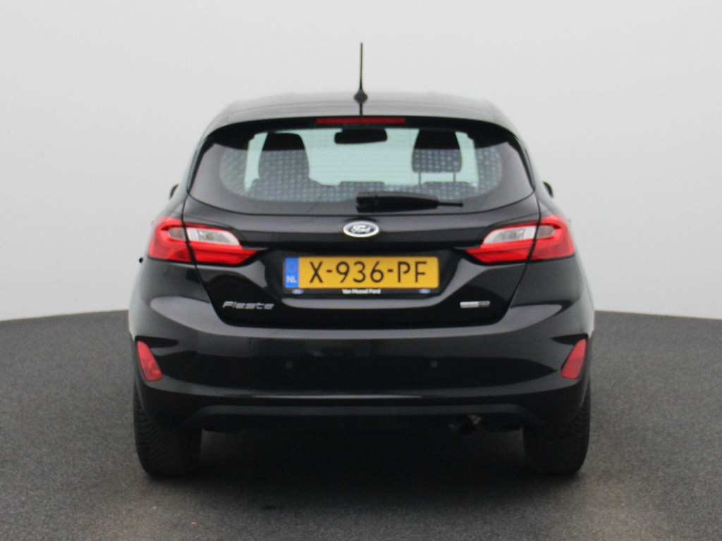 Ford Fiesta 1.0 ecoboost hybrid titanium