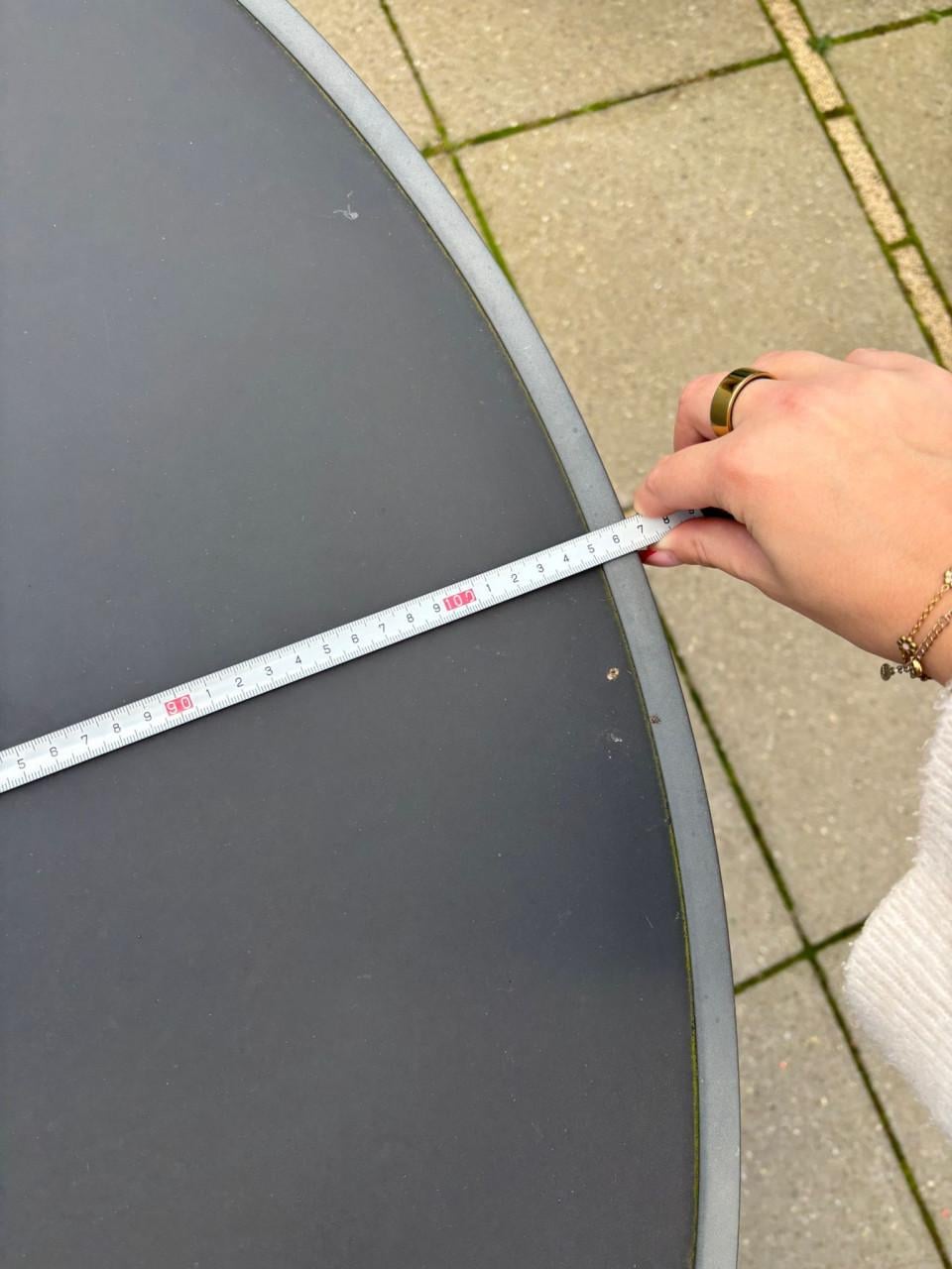 Tuinset met 4 stoelen, bijpassende kussens en een hoes